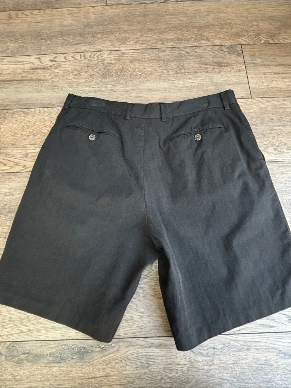 Tommy Bahama Men’s Silk Blend Black Chino Shorts 9” Sz 35